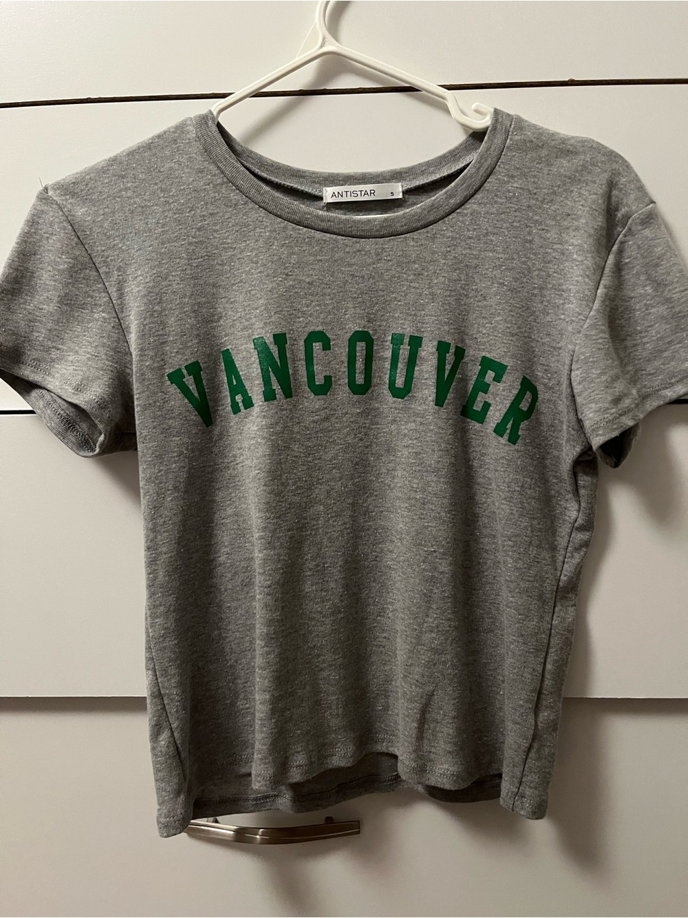 Vintage Gray 'Vancouver' Graphic Tee - Women's